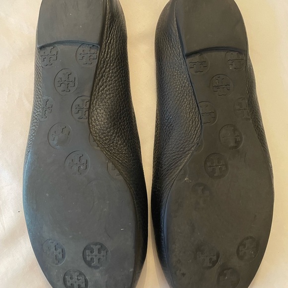 Tory Burch Logo Ballet Flats - Picture 3 of 3